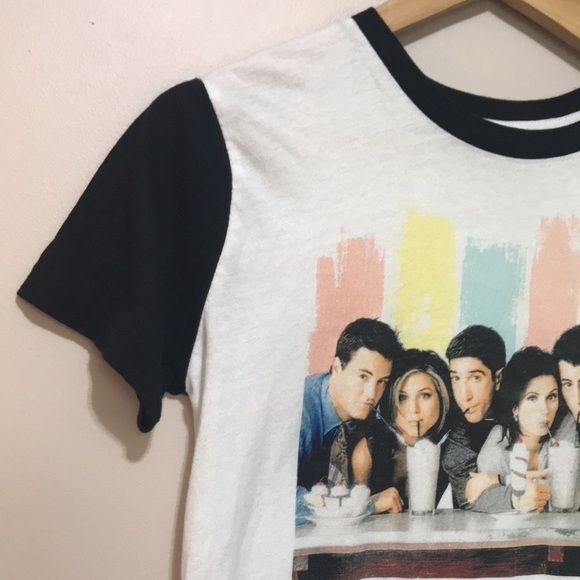 FRIENDS tv series Womens Short Sleeve graphic Tee White XS - Picture 3 of 8